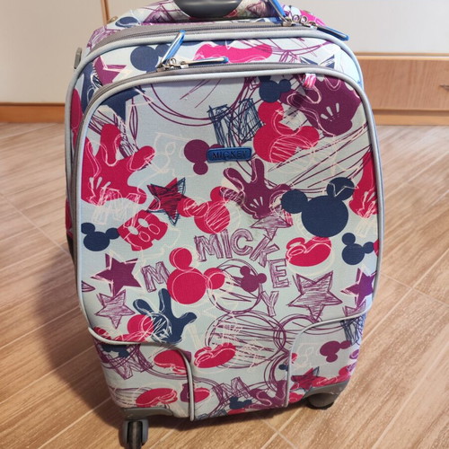 Delsey Original Mickey suitcase like new, multicolor