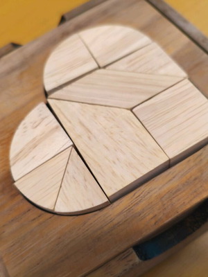 Wooden Tangram Heart puzzle like new, logic game in wooden case
