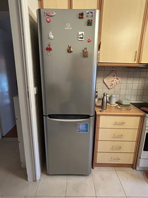Indesit refrigerator, like new