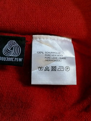 Highmoor wool women's sweater like new, red, size 42
