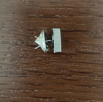 Lapel pin with LU logo like new