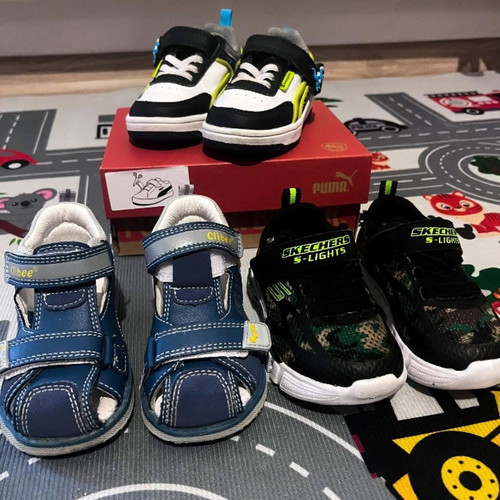 Baby shoes size 22 like new, Champion, Skechers, Clibee