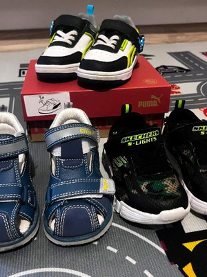 Baby shoes size 22 like new, Champion, Skechers, Clibee