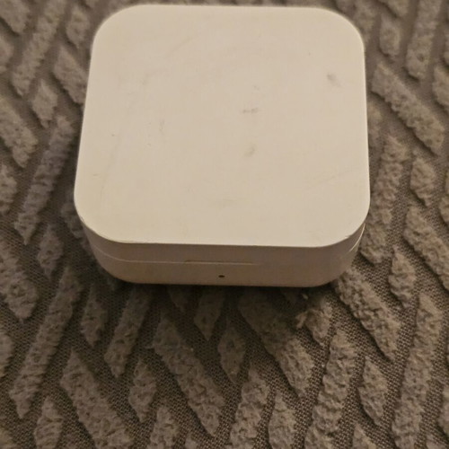 Xiaomi Mi True Wireless Earphones 2 Basic like new with charging case