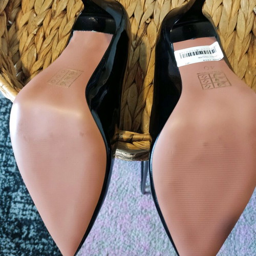 Trendyol black patent leather pumps size 40 new