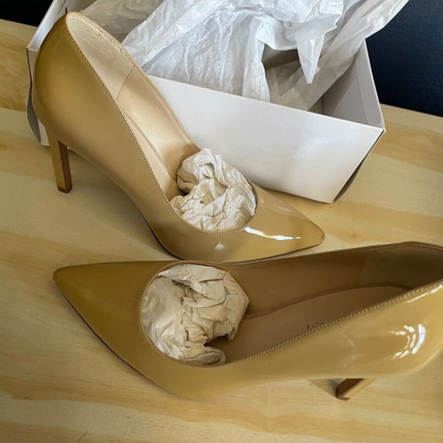 Nine West beige patent leather pumps new, high heel, size 38.5