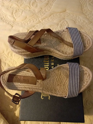 Toi&Moi women's sandals used, size 37