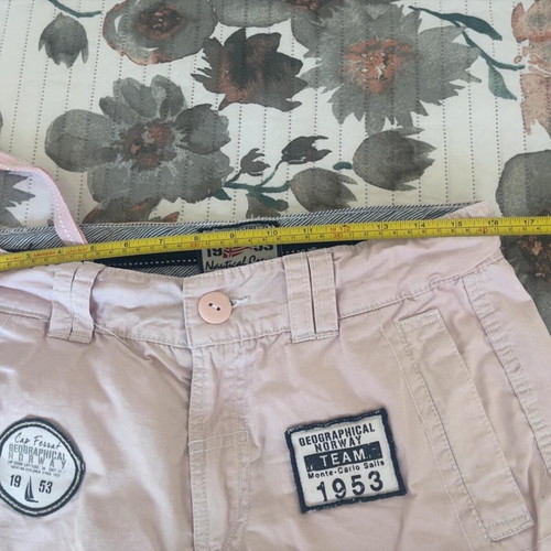 Geographical Norway Monte Carlo cargo shorts, men's size M, pink cotton