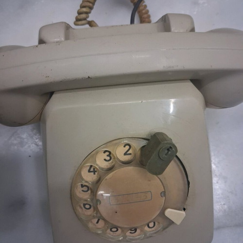 Collectible telephones used, set of 4 from 1960s to 1980s