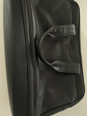 Moleskine leather briefcase like new, black