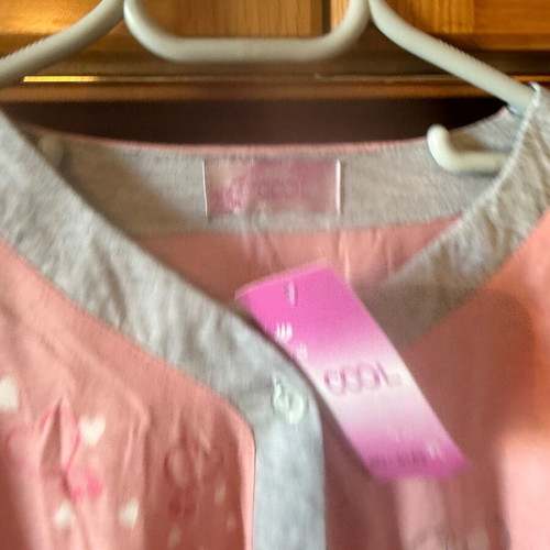 Pajama top new, gray and pink, size XXL