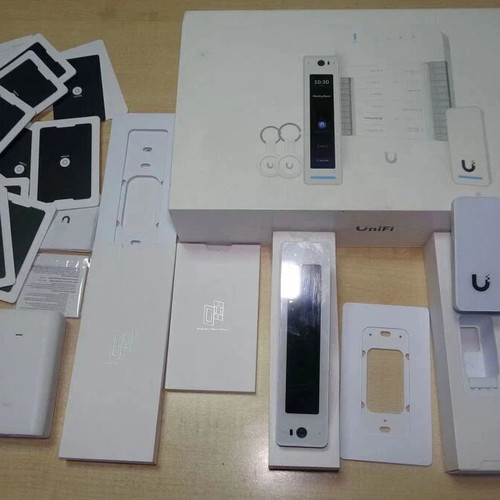 UniFi Access G2 Starter Kit Professional new access control system
