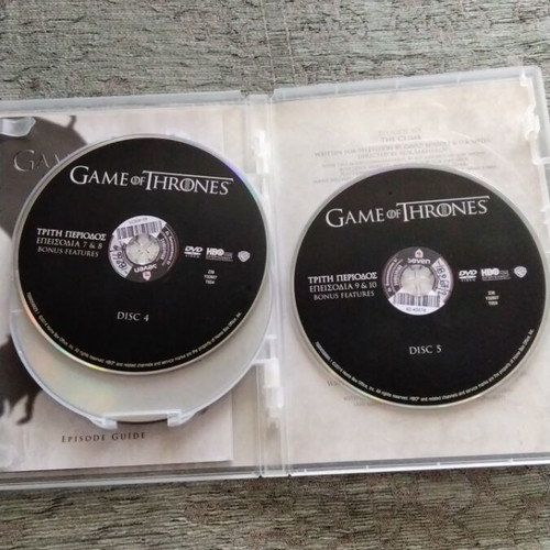 Game of Thrones Season 3 DVD used with Greek subtitles