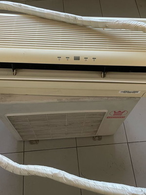 Κλιματιστικό Westpoint Eolia με εσωτερική και εξωτερική μονάδα