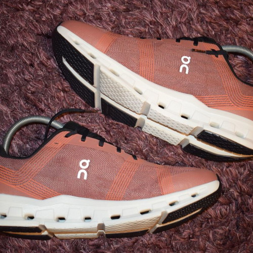 On sports shoes size 47 brown like new