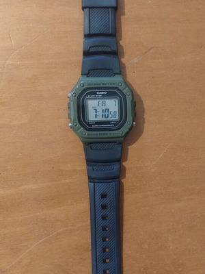 Casio watch W-218H-3AaV used, 5 bar water resistant, sporty design