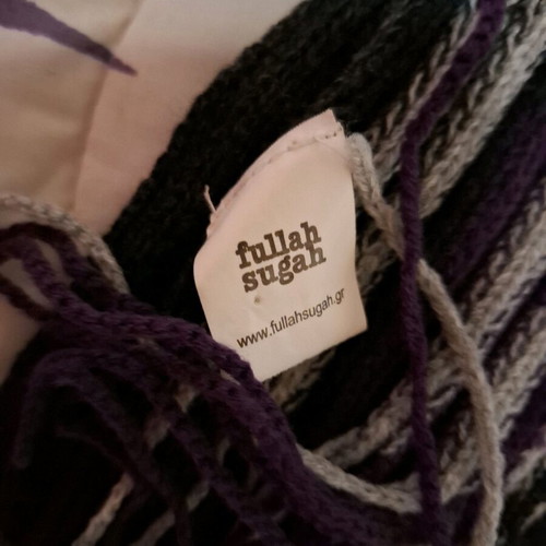 Knitted scarf like new, 2 meters long