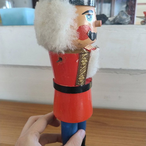 Wooden nutcracker used, war veteran without hands