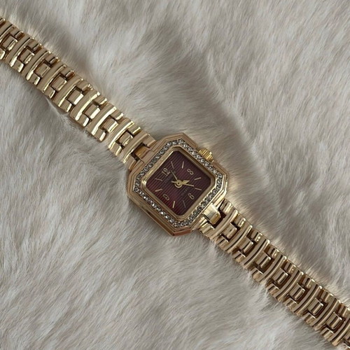 Women's Watch Gold New