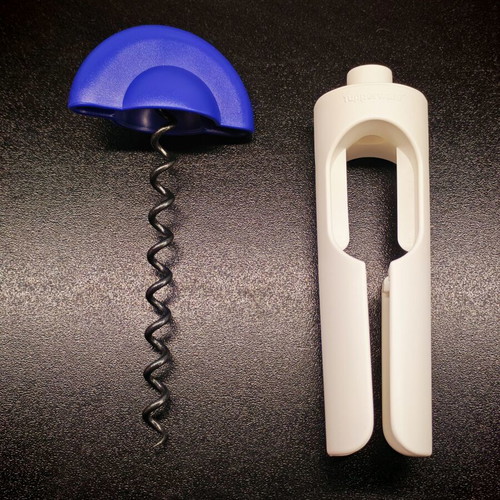 Tupperware wine opener new