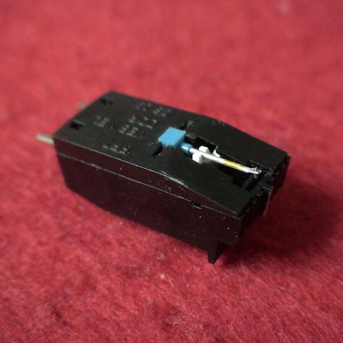 RFT VEB NEL DDR CS 29 / CS 24 ceramic phono cartridge used