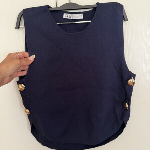Zara top with gold buttons navy blue like new, size S