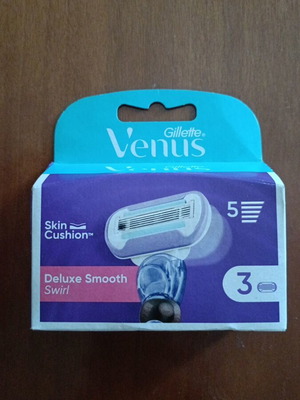 Gillette Venus Deluxe Smooth women's replacement blades new