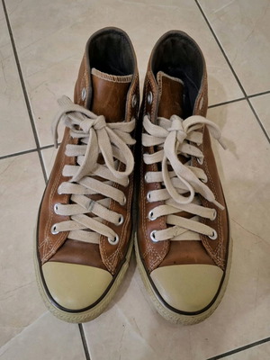 Converse μεταχειρισμένα παπούτσια γνήσιο δέρμα μεσαίου ύψους, μέγεθος 43, μπεζ και καφέ