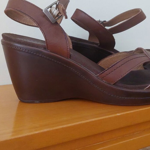 Aerobics platform sandals like new, brown, size 40