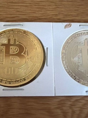 Bitcoin medal set 2x16g gold plated and silver plated UNC