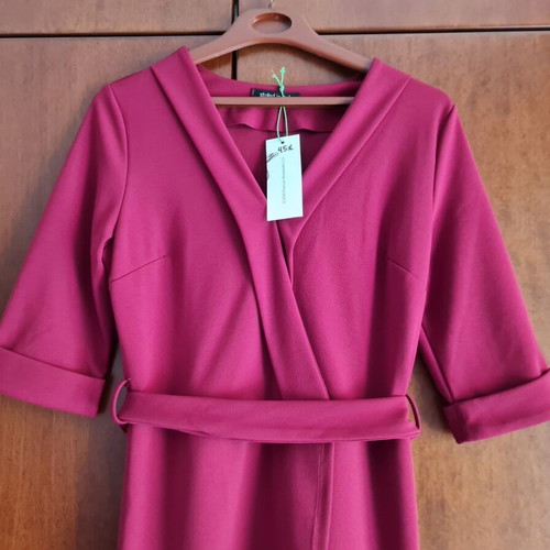 Italian dress medium new, red