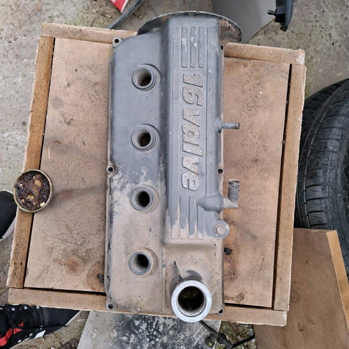 Suzuki Vitara valve cover 16v used