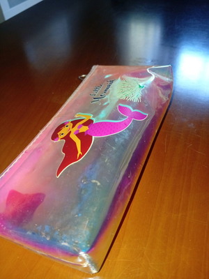 Little Mermaid iridescent toiletry bag like new, multicolor