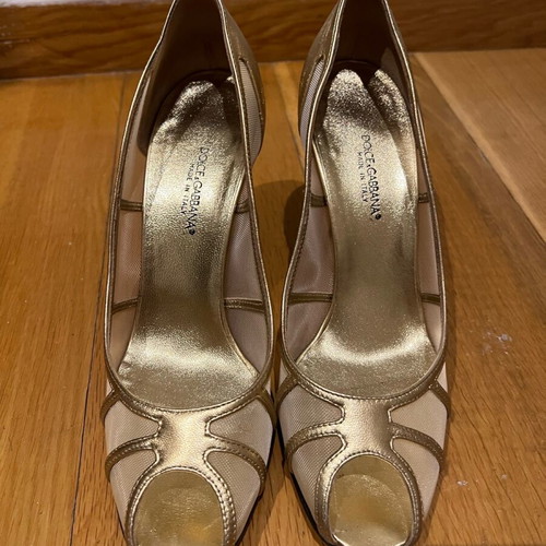 Dolce & Gabbana peep toe gold heels like new, size 39
