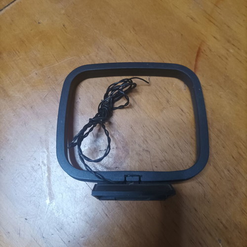 AM loop antenna for radio
