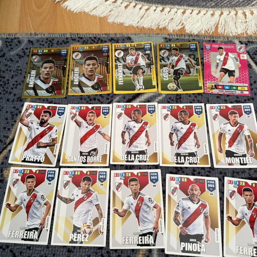 Adrenalyn XL River Plate cards used, set
