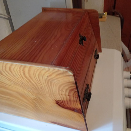 Wooden breadbox like new