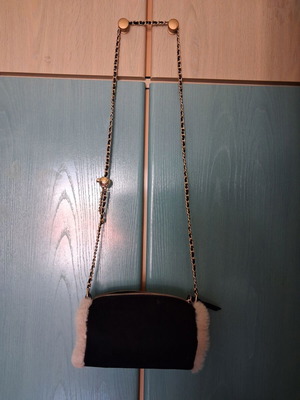 Even & Odd shoulder bag crossbody like new, gold and black with fur