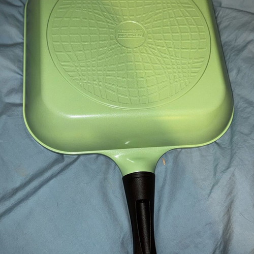 New frying pan