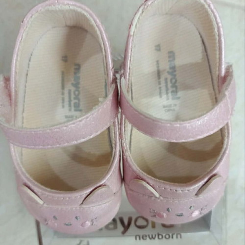 Mayoral baby shoes new, size 17