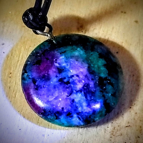 Zoisite pendant new, size 2 centimeters