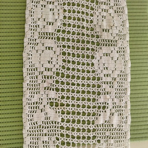 Vintage Handmade Crochet Table Runner 40x125 cm, like new