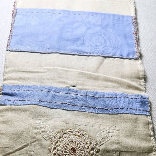 Handmade fabric pouch like new for needles and threads