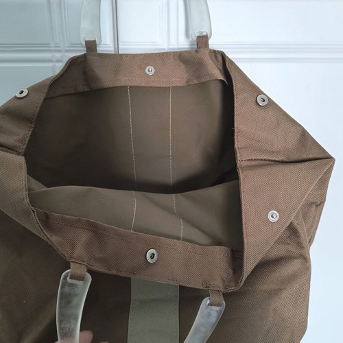 Fabric handbag with plastic handles new, brown