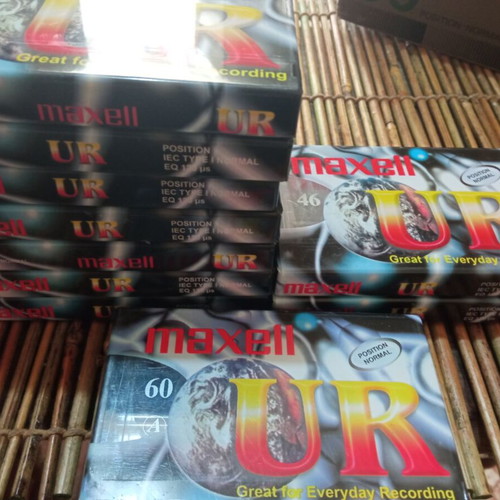 Maxell UR Audio Cassettes sealed