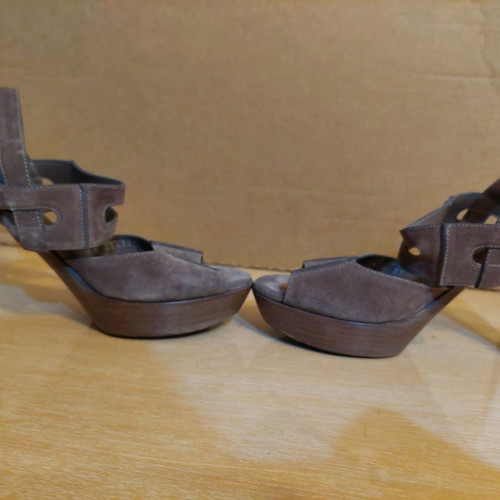 Autry sandals like new, size 37