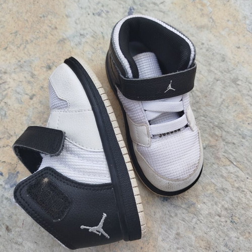Jordan white athletic shoes size 23.5 kids