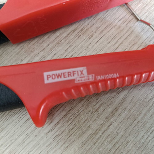 Powerfix Profi hand riveter set with rivets