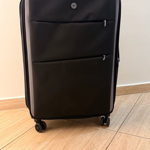 Large wheeled travel suitcase like new, black