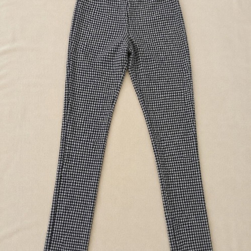 Zara Skinny Pants XS Black and Beige Houndstooth Like New